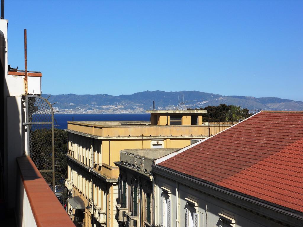 Fata Morgana Suite Reggio Calabria Esterno foto